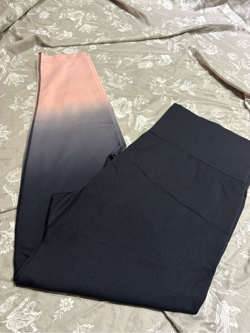 Livi active seamless leggings ombré pink black 2X 18 20